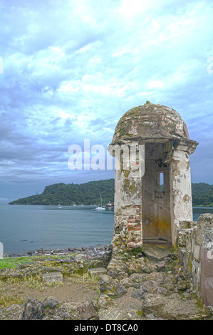 Garita tour à Santiago Forteresse, fort espagnol au Panama Portobelo Banque D'Images