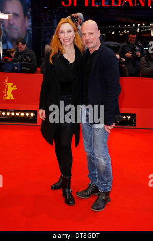 Berlin, Allemagne. Feb 11, 2014. Andrea Sawatzki et Christian Berkel participant à la "Zwischen Welten / Inbetween Worlds' première mondiale au 64ème Festival International du Film de Berlin Berlinale 2014 / le 11 février 2014 à Berlin, Allemagne. © dpa/Alamy Live News Banque D'Images