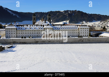 Vue de face de l'abbaye d'Einsiedeln, Suisse Banque D'Images