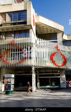 Saint Davids Hall, le centre-ville de Cardiff, Pays de Galles. Banque D'Images