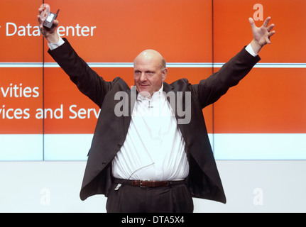 Berlin, Allemagne, le PDG de Microsoft, Steve Ballmer sortant Banque D'Images