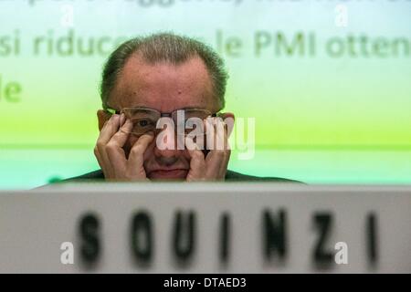 Turin, Italie. Feb 13, 2014. Giorgio Squinzi depuis le 24 mai 2012 il est président de la Confindustria. Ici il s'exprime à l'Union industriel (Industrial Union) lors d'une manifestation contre la crise nommé ''amo l'Italia ma basta !'' (J'aime l'Italie, mais il est temps d'agir) © Mauro Ujetto/NurPhoto ZUMAPRESS.com/Alamy/Live News Banque D'Images