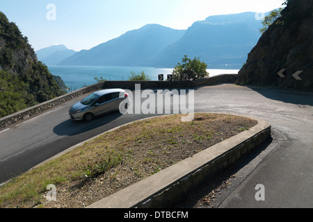 Tremosine , Italie, la serpentine entre Porto di Tremosine Tremosine Banque D'Images