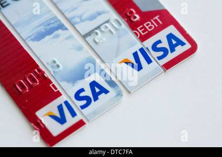 Organisé aux États-Unis photos de divers les cartes de crédit de Visa, MasterCard et American Express Banque D'Images