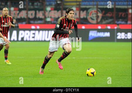 MIlan, Italie. Feb 14, 2014. Ricardo Kaka de l'AC Milan au cours de la Serie A italienne League match de foot entre AC Milan v FC Bologne à San Siro à Milan, Italie, le vendredi, Février 14, 2014. Credit : Action Plus Sport/Alamy Live News Banque D'Images