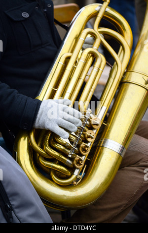 Trombones jouant Banque D'Images