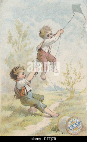 Une carte commerciale victorienne de Clark's Spool Cotton, mettant en vedette des enfants volant des cerfs-volants. La publicité souligne le lien entre les produits de fil de coton Clark et les activités de plein air ludiques, mêlant loisirs et industrie. Banque D'Images