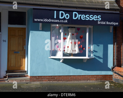 Je ne robe de mariée, boutique à Crewe Cheshire UK Banque D'Images