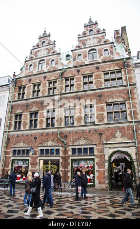 Scène urbaine de Noël dans la rue Stroget, Copenhague Banque D'Images