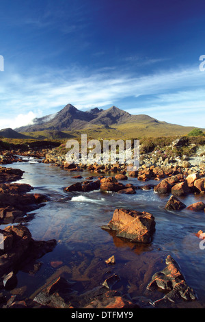 Sgurr nan Gillean, les Cuillin noires, de Sligachan, île de Skye, Hébrides intérieures, Highland Banque D'Images