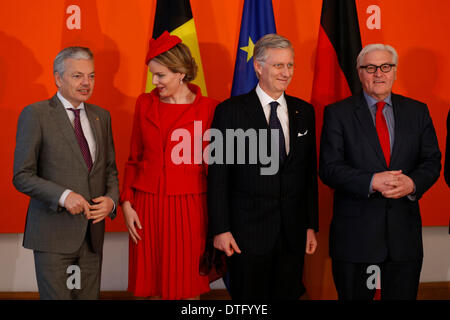 Berlin, Allemagne. 17 févr. 2014. Allocution de clôture par le Ministre allemand des Affaires étrangères Steinmeier et Reynders, Ministre belge des affaires étrangères par l'German-Belgian conférence au ministère des Affaires étrangères allemand à Berlin. / Photo : Didier Reynders, Ministre belge des Affaires étrangères, Frank-Walter STEINMEIER (SPD), Ministre des affaires étrangères allemand, le Roi Philippe et la Reine Mathilde de Belgique. Credit : Reynaldo Chaib Paganelli/Alamy Live News Banque D'Images