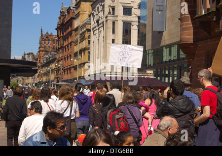 Glasgow, Ecosse 25 mai 2013. Usage éditorial uniquement. Manifestation anti-OGM à Saint Enoch Square. Banque D'Images