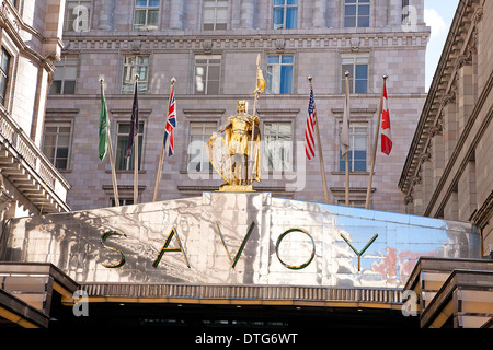 Panneau d'entrée de l'Hôtel Savoy Banque D'Images