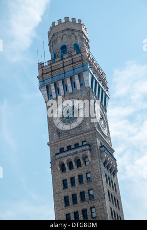 Gros plan d'un oeil à l'Emerson Bromo-Seltzer Clock Tower situé à Baltimore, Maryland. Banque D'Images