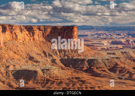 Point Murphy et Soda Springs dans le bassin de la rivière Verte Vue à Canyonlands National Park, en Utah. Banque D'Images