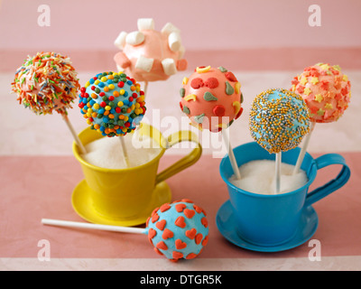 Marshmallow cake pops. Recette disponible. Banque D'Images