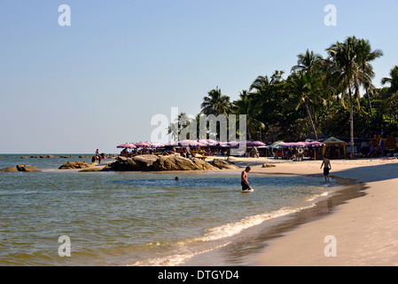 Plage de Hua Hin, Prachuap Khiri Khan Province, Thailand, Thaïlande centrale Banque D'Images