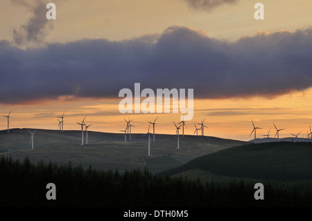 Vent SSE Clyde ferme dans le sud de l'Écosse. Éoliennes au Scottish and Southern Electric wind farm. Banque D'Images