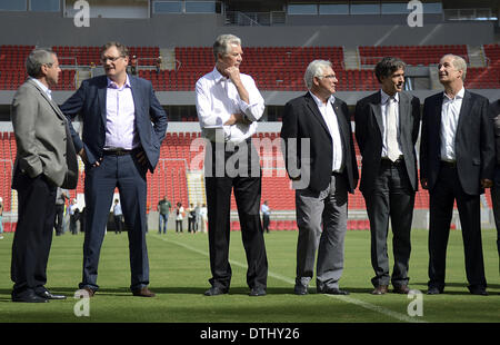 Rio de Janeiro, Brésil. Feb 18, 2014. PORTO ALEGRE, RS, 18.02.2014--SOCCER WORLD CUP - Jérôme Valcke, secrétaire général de la FIFA, visitez le stade Beira Rio pour l'inspecter pour la coupe du monde Fifa 2014 : Nurphoto NurPhoto/crédit/ZUMAPRESS.com/Alamy Live News Banque D'Images