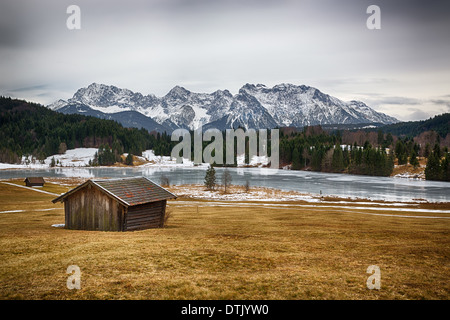 Geroldsee à hiver, Krün, Alpes allemandes Banque D'Images