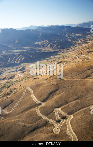 Route de Snow Farm, près de Wanaka, Otago, île du Sud, Nouvelle-Zélande - vue aérienne Banque D'Images