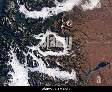 Le brouillard dans l'Argentine du Lake District comme vu par la NASA's Thematic Mapper sur le satellite Landsat 5 Banque D'Images