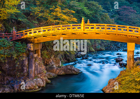 Nikko, Japon à pont Shinkyo. Banque D'Images