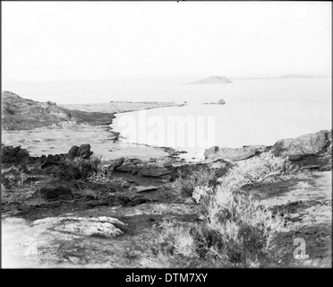 Une vue de la mer de Salton en Californie, prise vers 1910, capturant l'immensité du paysage. Banque D'Images