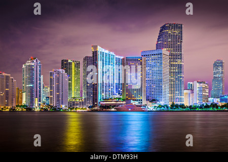 Miami, Floride skyline at Biscayne Bay. Banque D'Images