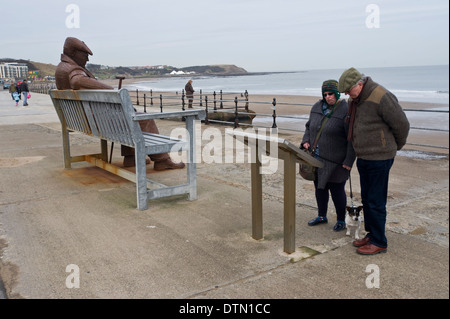 Freddie Gilroy & les traînards Belsen sculpture à North Beach, à Scarborough, North Yorkshire Angleterre UK Banque D'Images