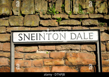 Dale Sneinton ,street sign ,Nottingham.UK. Banque D'Images