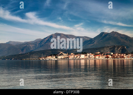 La ville côtière de St Florent dans le nord de la Corse Banque D'Images