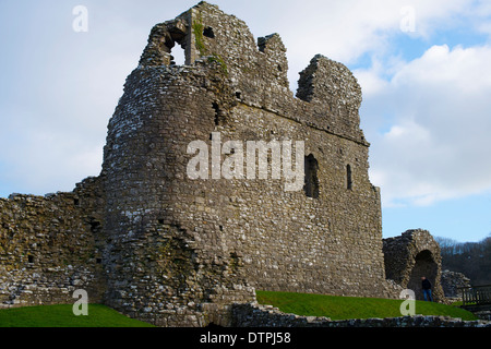 Vue sur Château de Ogmore, Ogmore-by-Sea, SOUTH WALES Banque D'Images