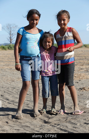 Les filles du village, El Tanque, Territoires du Nicaragua Banque D'Images