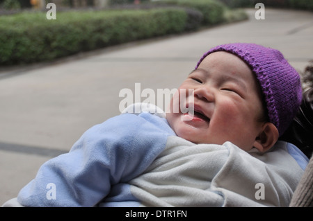 Baby smiling Banque D'Images