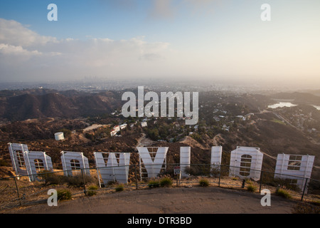 Los Angeles, USA - 16 novembre - La vue sur le Hollywood Sign le 16 novembre 2013. Banque D'Images