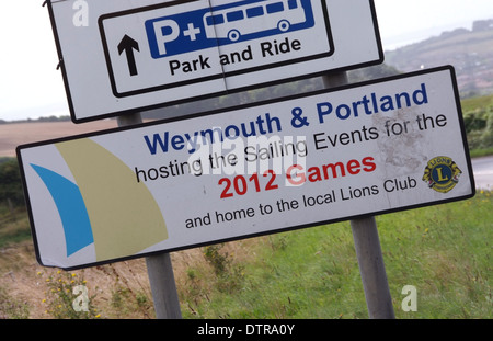 Weymouth, dans le Dorset, montrant la plage, la marina, port, statue du Prince Régent, promenade et un punch & Judy Show. Banque D'Images