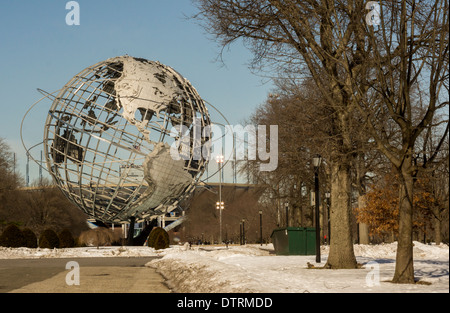 L'Unisphere à partir de l'Exposition mondiale de 1964-1965 à Flushing Meadows Corona Park dans le Queens à New York Banque D'Images