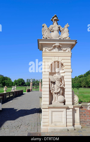 Statue, Château Nordkirchen, Rhénanie du Nord-Westphalie, Allemagne Banque D'Images