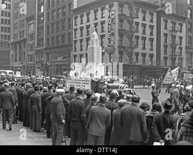 La Fête du travail le gâteau marcheurs d'union des boulangers, Park Avenue South, New York, USA, lundi 5 septembre 1938 Banque D'Images