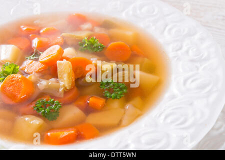 Soupe de carottes avec ressort Banque D'Images