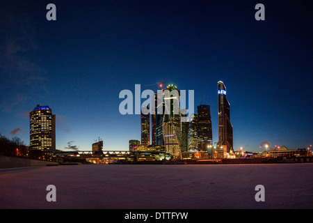 Vue nocturne de la ville de Moscou Centre d'affaires Banque D'Images