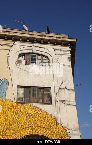 Rome, Italie. 24 février 2014. Street Art Par l'artiste Blu sur une ancienne caserne bâtiment dans le quartier Ostiense à Rome Italie Crédit : Gari Wyn Williams/Alamy Live News Banque D'Images