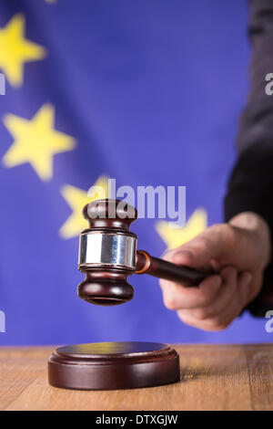 Part de babout bang gavel on sounding block Banque D'Images