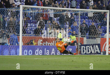 Barcelone, Espagne. Feb 25, 2014. S. Asenjo dans le Match de la journée 25 de la Liga BBVA espagnole entre le RCD Espanyol et Villareal, joué dans le stade Cornella El Prat, le 24 février 2014. Credit : Aline Delfim/NurPhoto ZUMAPRESS.com/Alamy/Live News Banque D'Images