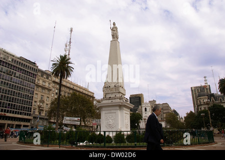 Obélisque, Plaza de Mayo, Buenos Aires, Argentine Banque D'Images