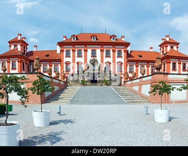 Vue d'été Palais de Troja (Prague, République Tchèque) Banque D'Images