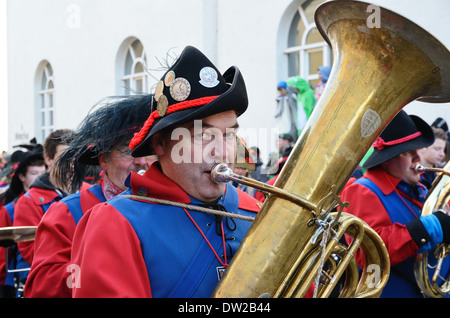 Défilé des orchestres au carnaval allemand Fastnacht Banque D'Images