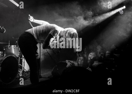 Brody Dalle premier solo Concert intime à Londres NME en noir & blanc Banque D'Images