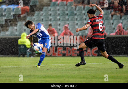 Sydney, Australie. Feb 26, 2014. Sun-Min Kim avant d'Ulsan en action au cours de l'AFC Champions League match entre Western Sydney Wanderers FC et FC Ulsan Hyundai de Corée du Pirtek, Parramatta Stadium. Ulsan a gagné 3-1. Credit : Action Plus Sport/Alamy Live News Banque D'Images